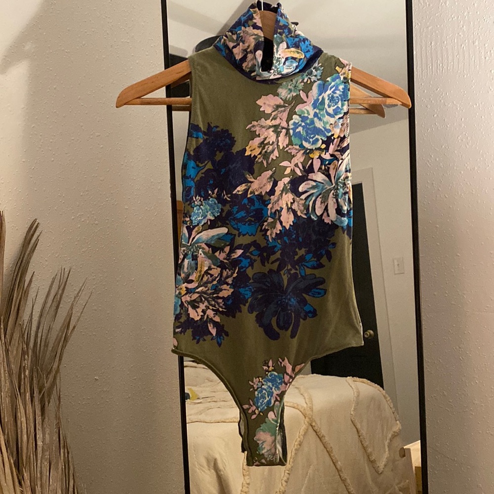 Free People Floral Bodysuit - XS